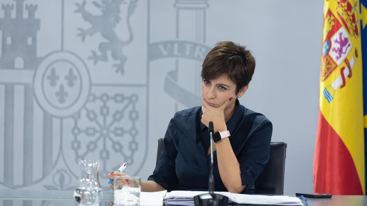 La portavoz del Gobierno y ministra de Política Territorial, Isabel Rodríguez, en la rueda de prensa posterior al Consejo de Ministros.