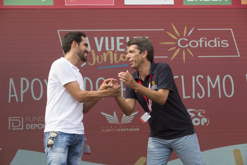 Llegada a Alicante de la tercera etapa de la Vuelta