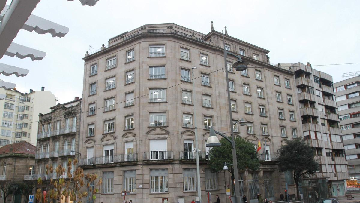 El edificio de la Seguridad Social en la ciudad de Ourense