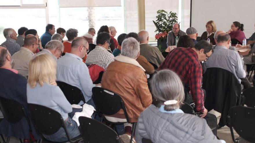 La Iniciativa Galega da Memoria quiere limitar el uso de la isla de San Simón por las navieras