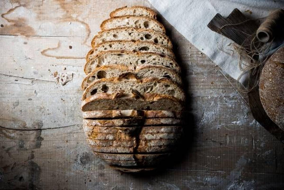 Pan en rebanadas de levadura madre