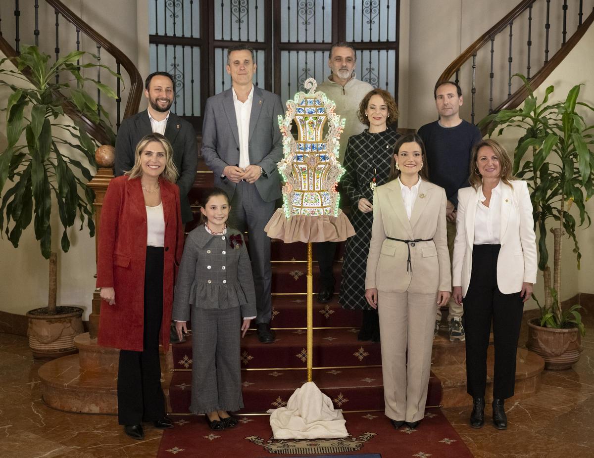 La gaita de mano ganadora del concurso del pasado año ya luce en la Diputación de Castelló.