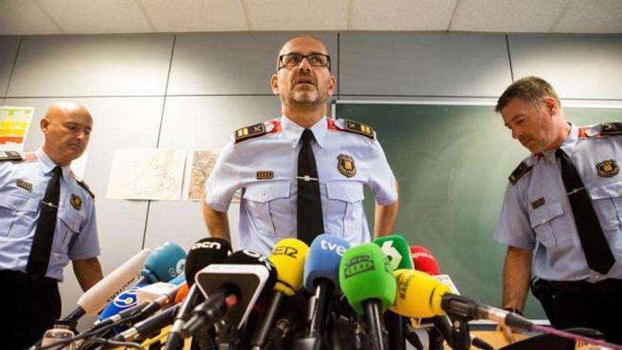 Los Mossos consideran el ataque en la comisaría de Cornellà como atentado terrorista