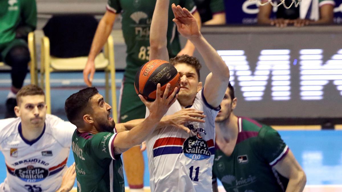 MONBUS OBRADOIRO UNICAJA MÁLAGA