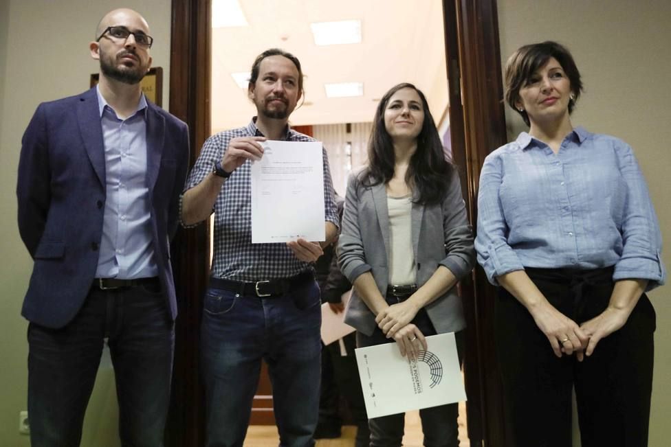 Nacho Álvarez junto a Pablo Iglesias, Ione Belarra y Yolanda Díaz en 2020.