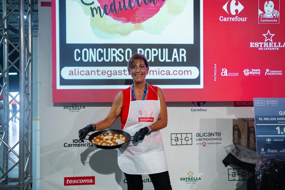 La cocinera Antonia Manzano gana el concurso popular de arroces de Alicante Gastronómica