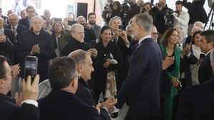 El Rey Felipe VI visita El Campello para la ceremonia de inhumación de Rafael Altamira