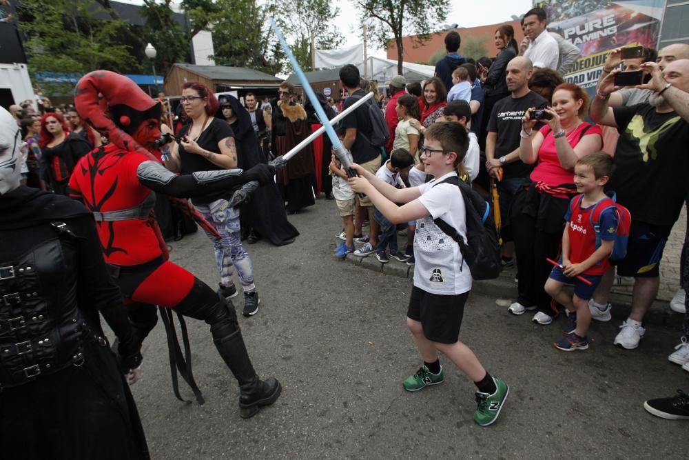 Desfile de "Starwars" en Metrópoli