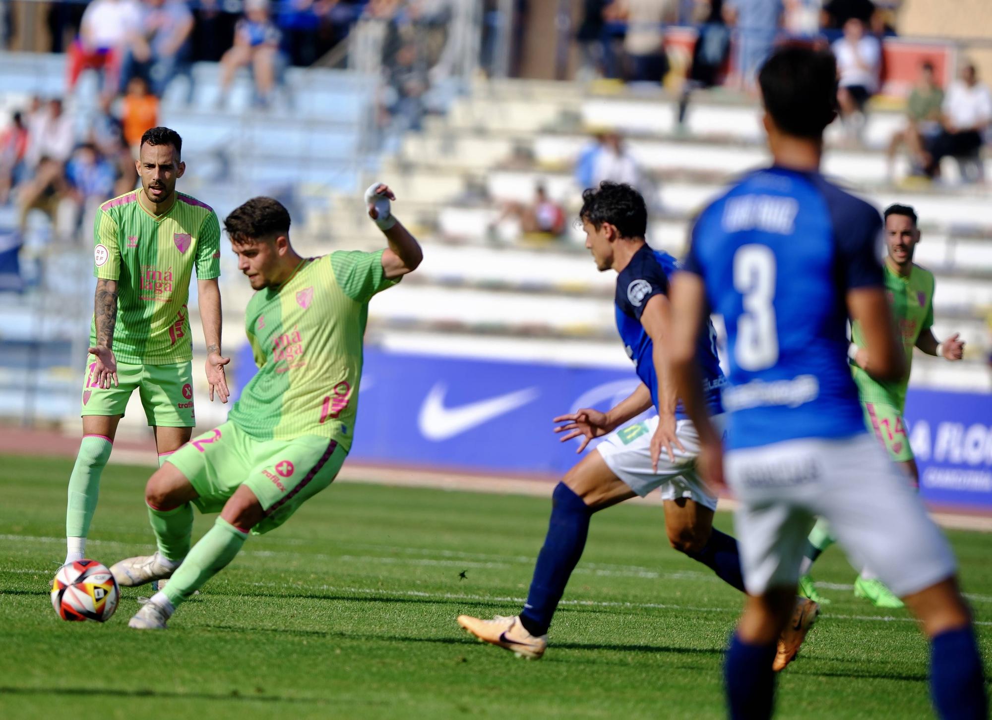 San Fernando CD y Málaga CF se reparten los puntos en el duelo que les ha enfrentado este domingo en la ciudad gaditana