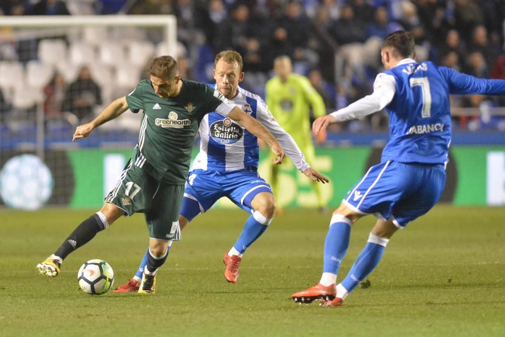 El Dépor cae 0-1 ante el Betis en Riazor