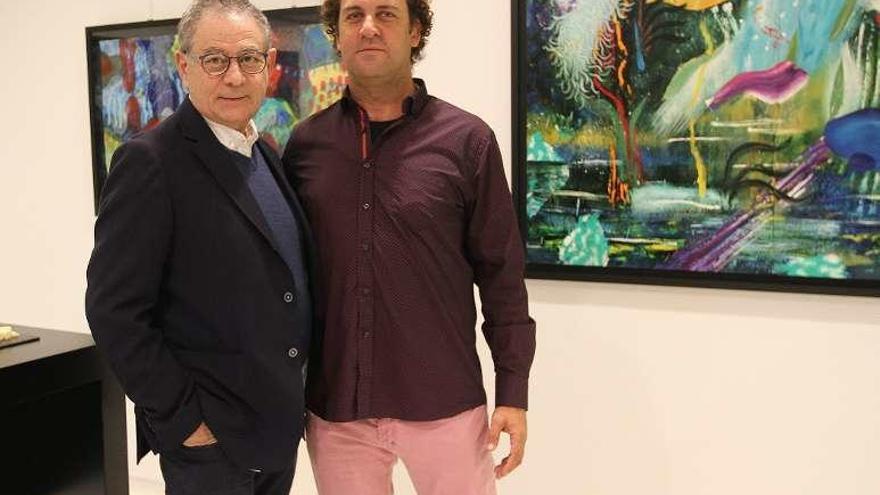 Roberto Verino, con el artista Manuel Penín. // Iñaki Osorio