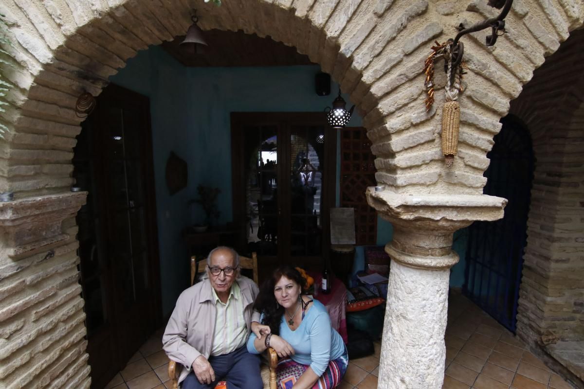 Paseando por los patios de la San Lorenzo y San Rafael