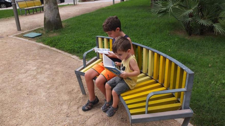 Educación fomentará la lectura en los parques y las salas de espera