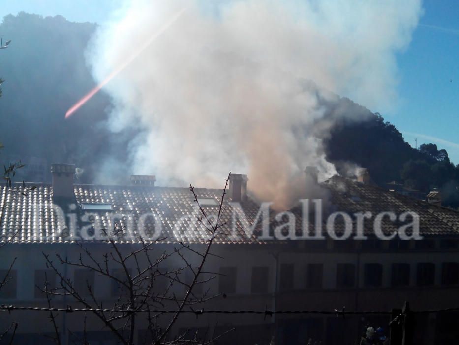 Incendio en una casa de la antigua fábrica de tejidos de Bunyola