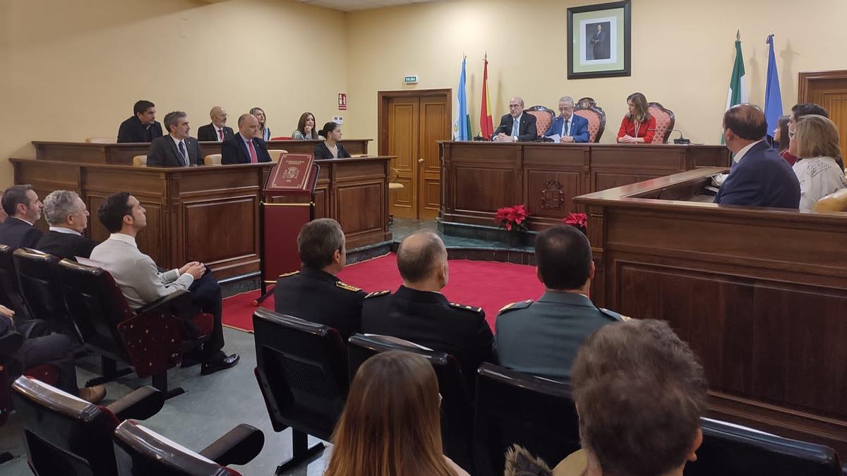 Un momento del acto celebrado en Lucena para conmemorar el Día de la Constitución.