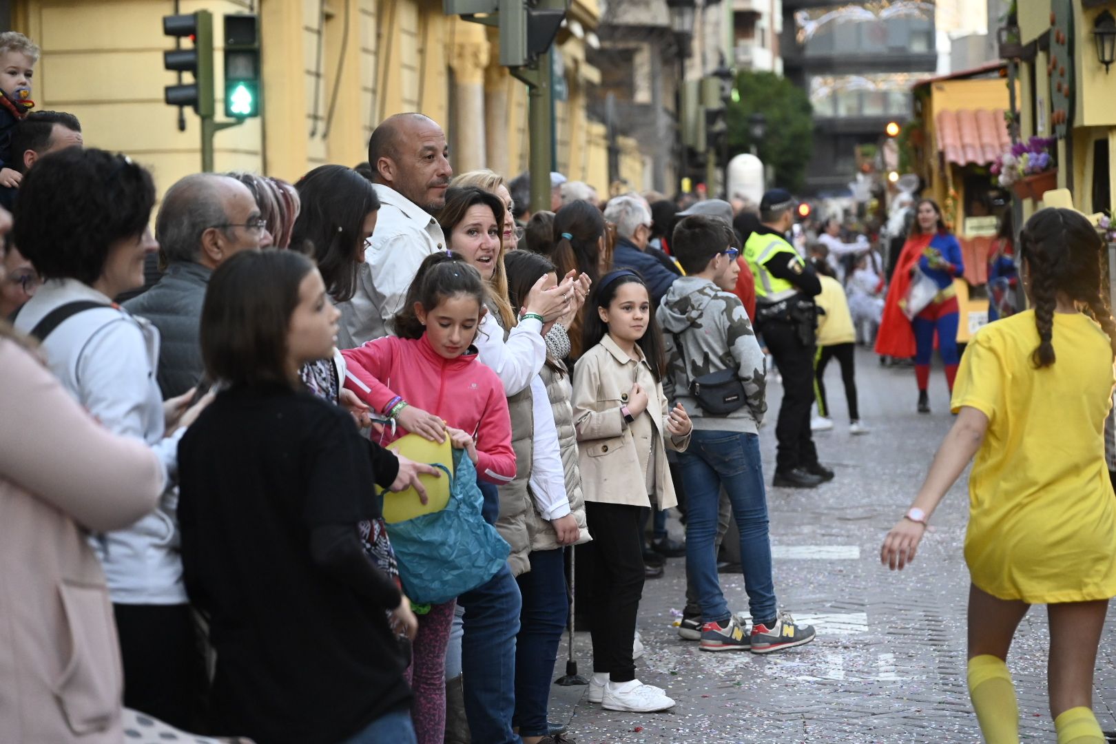 Desfile de collas y carros