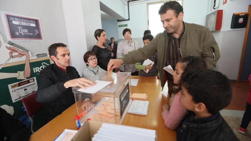 4.600 familias de 20 colegios votan la jornada continua en Castellón