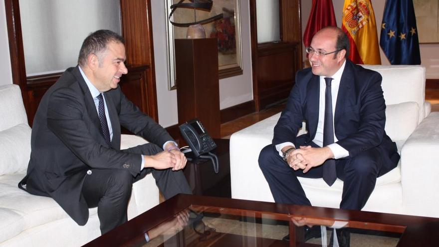 Lucas Jiménez y Pedro Antonio Sánchez, ayer en San Estebán.