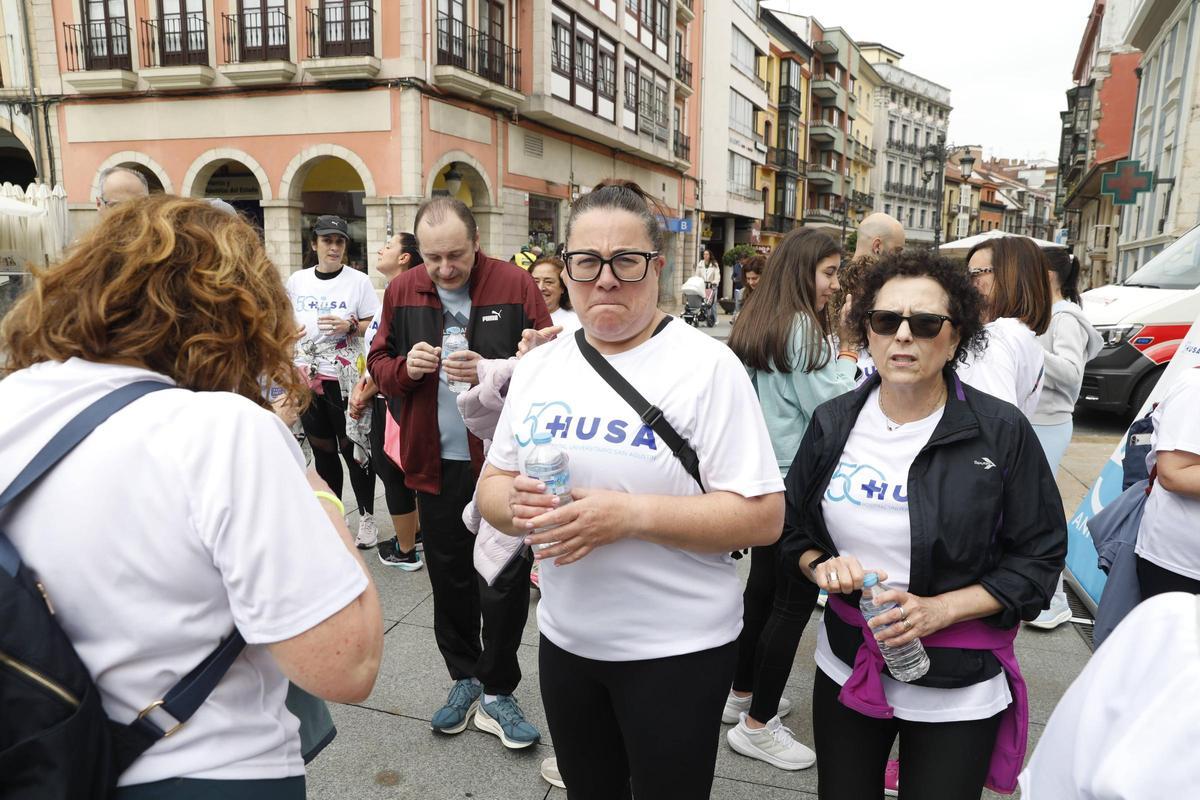 EN IMÁGENES: marcha conmemorativa del 50.º aniversario del HUSA, de Avilés EN IMÁGENES: marcha conmemorativa del 50.º aniversario del HUSA, de Avilés