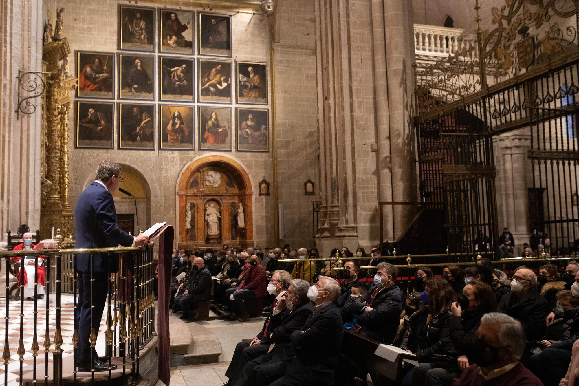 Rufo Martínez de Paz se dirige al público asistente al acto en la Catedral.