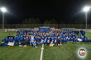 Presentación con sorpresa del Atlético Gilet