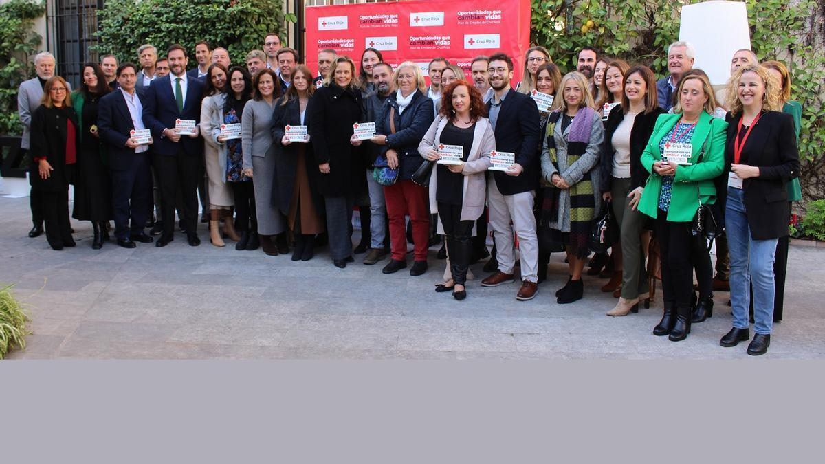 Cruz Roja reconoce a 15 empresas de Córdoba por su compromiso con los más vulnerables.