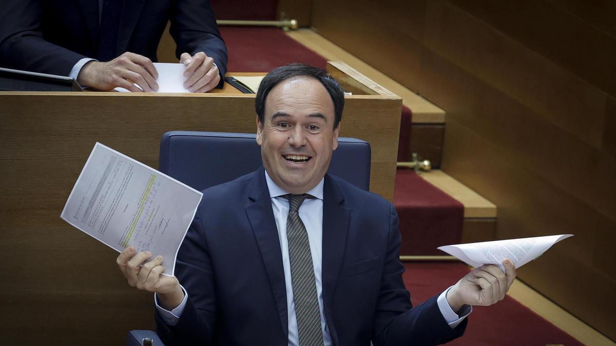 Juanfran Pérez Llorca anula su agenda por la alerta roja