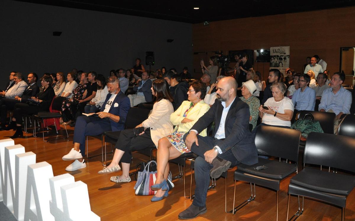 Público asistente al acto celebrado en el Museo MARCO.
