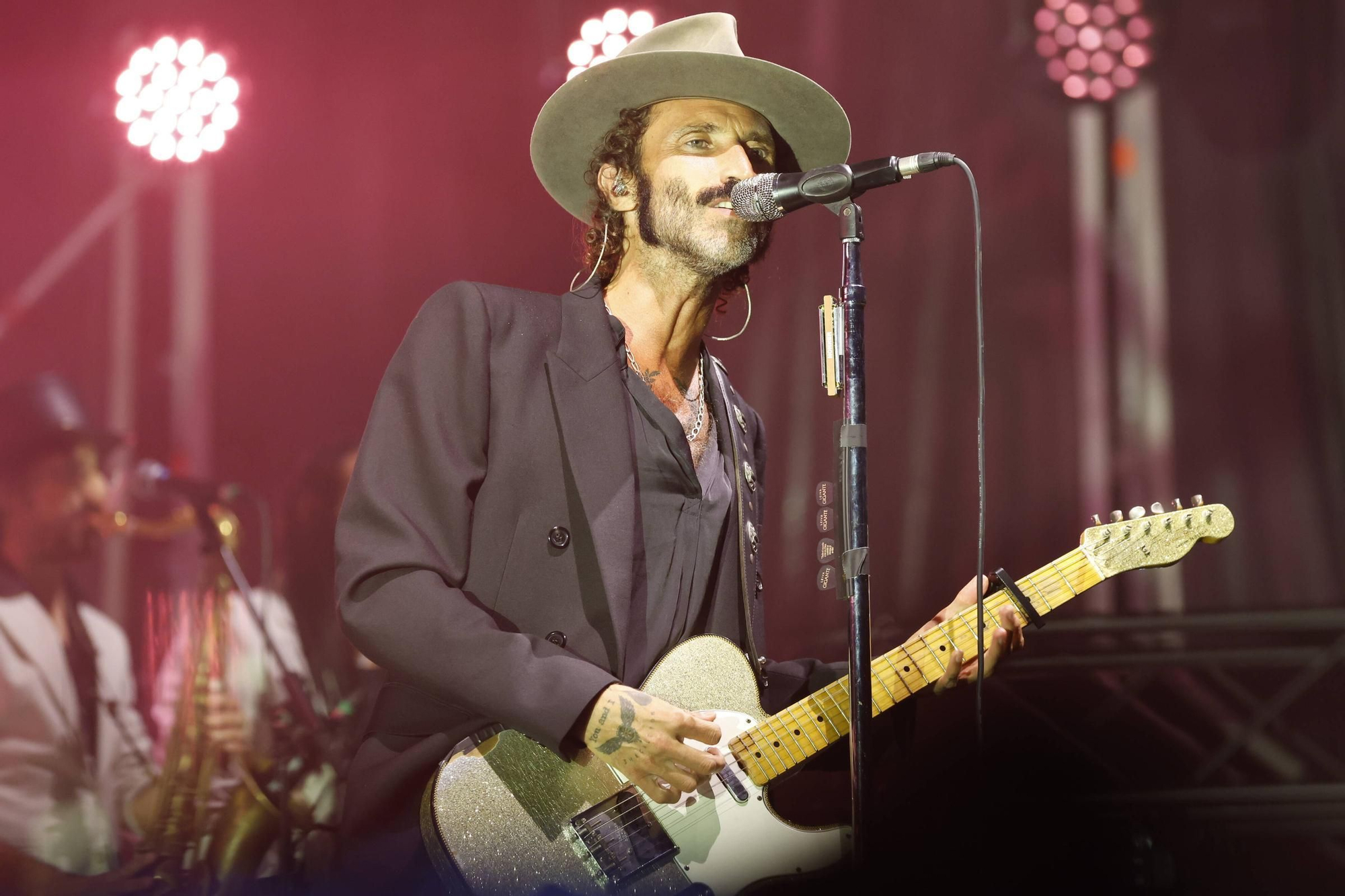 El concierto de Leiva en el Gijón Life, en imágenes