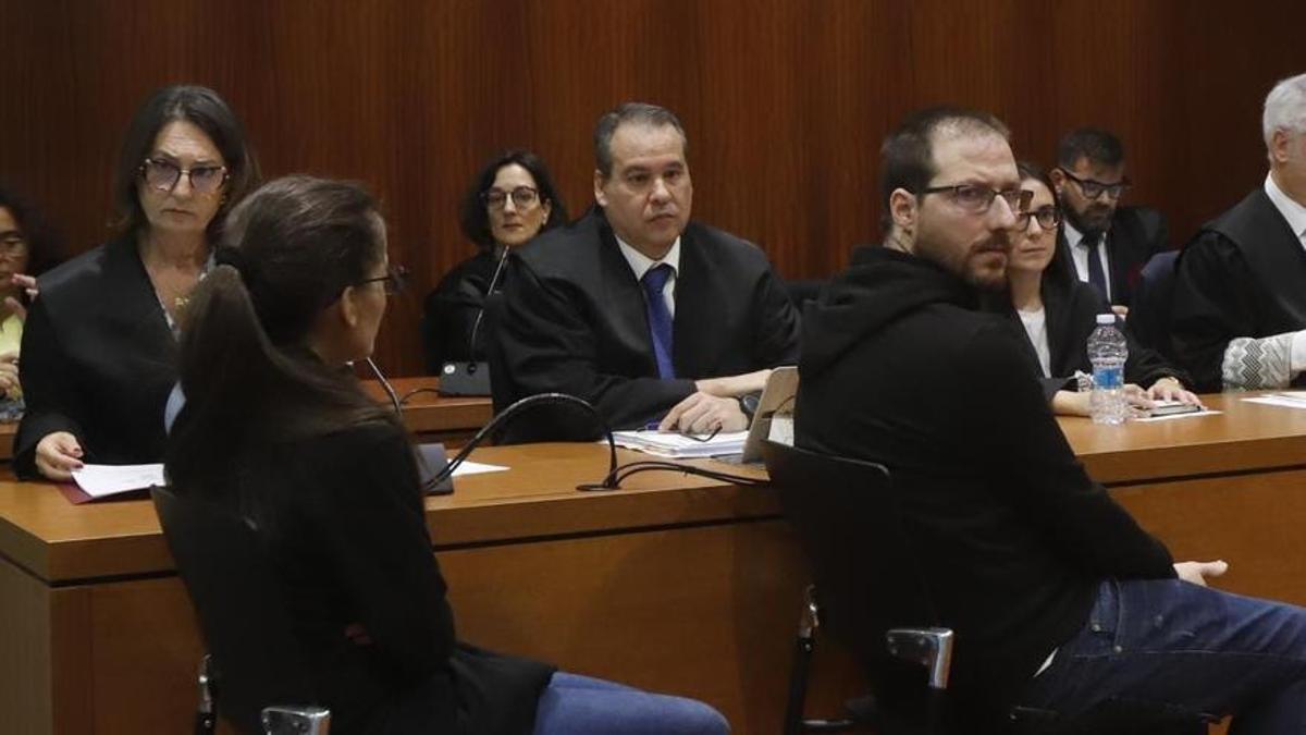 Vanesa Muñoz Pujol y Cristian Lastanao Valenilla, en el juicio.