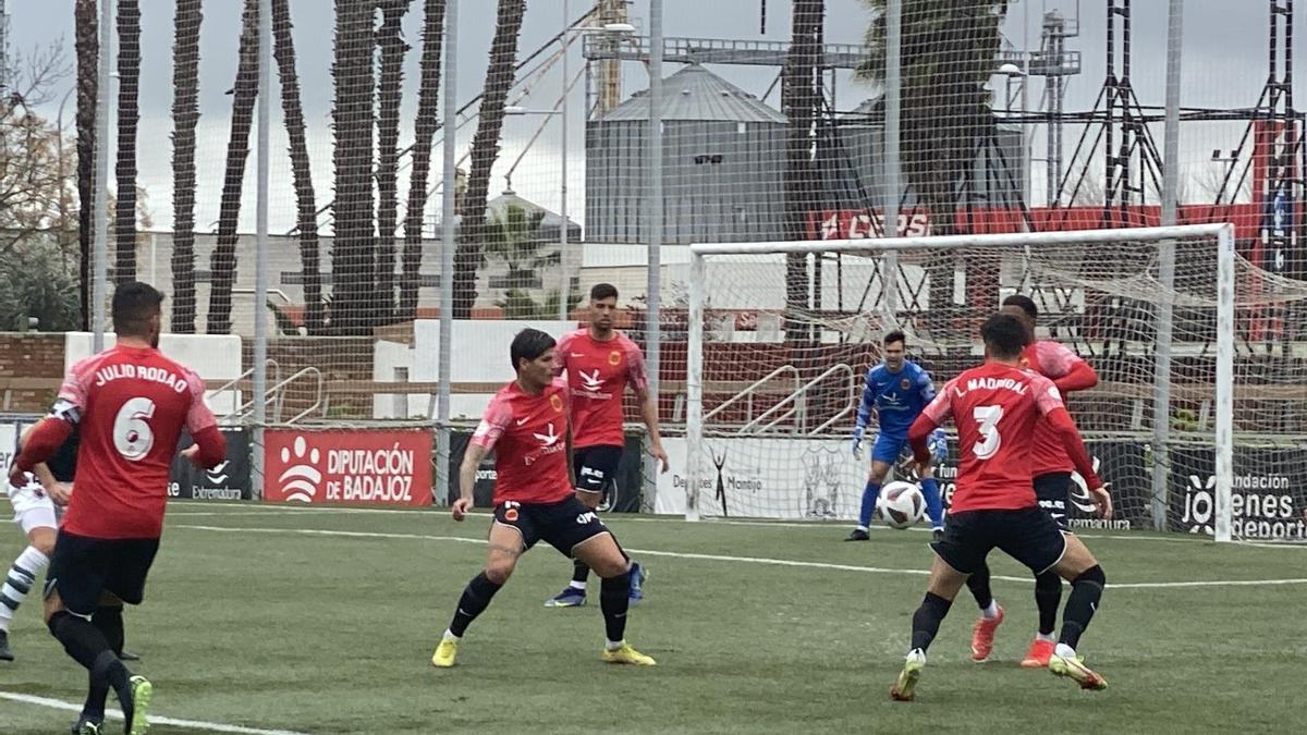 Jugadores del Montijo en el último partido en casa