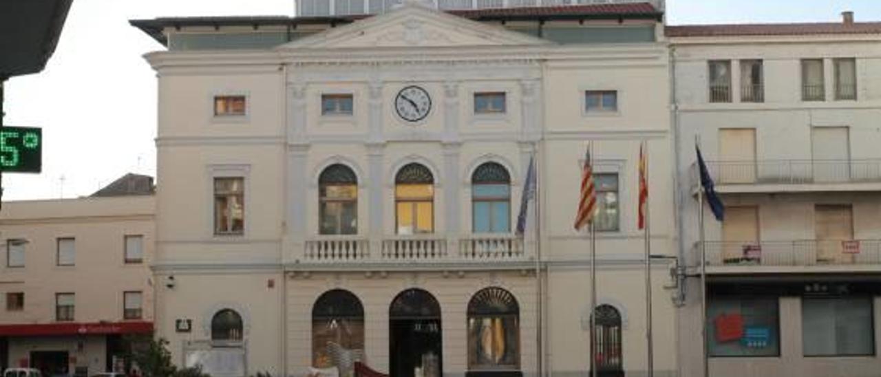 Ayuntamiento de Tavernes de la Valldigna.