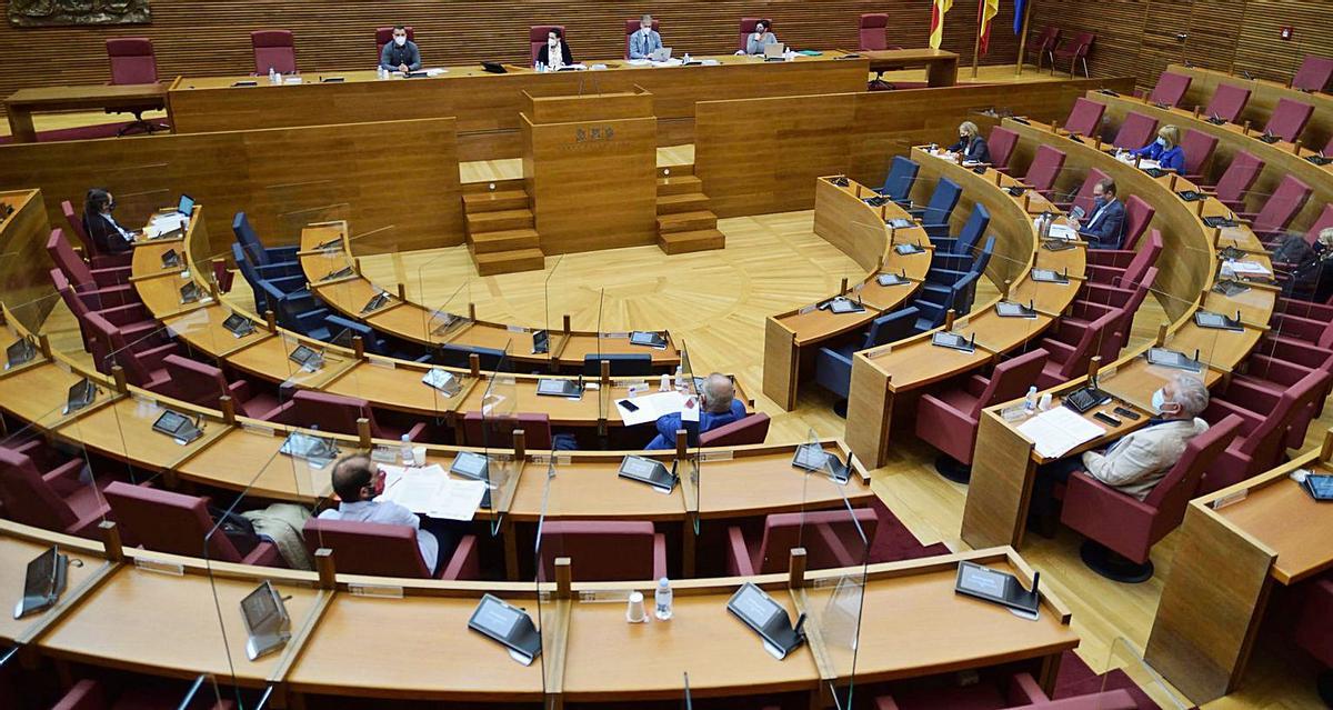 Regresa el voto telemático a las Cortes a pesar de las mamparas | INFORMACIÓN
