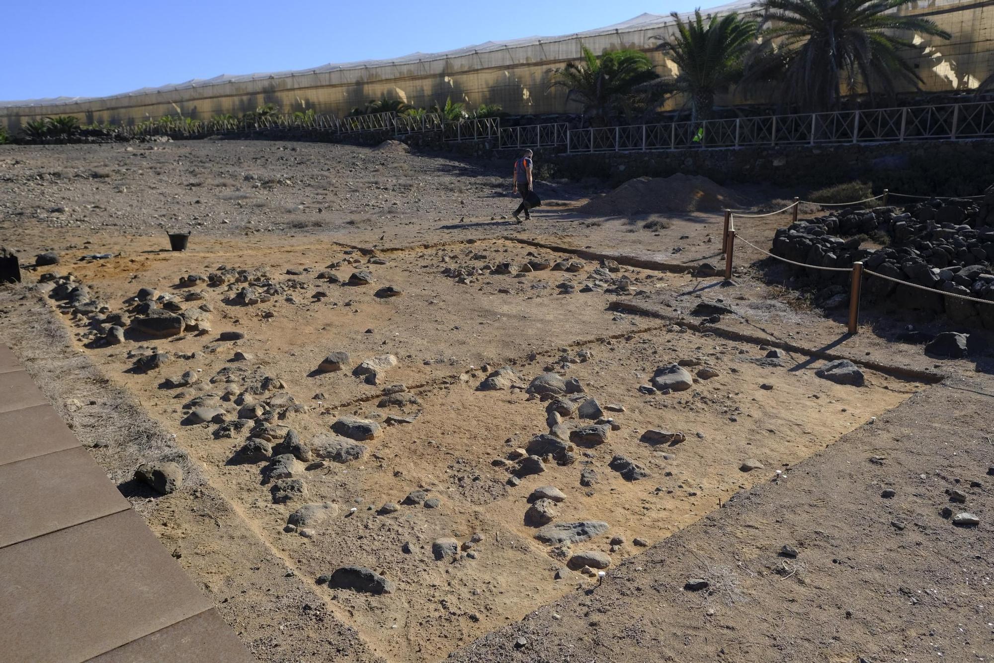 Visita a la zona arqueológica de El Agujero, La Guancha y Bocabarranco en Gáldar