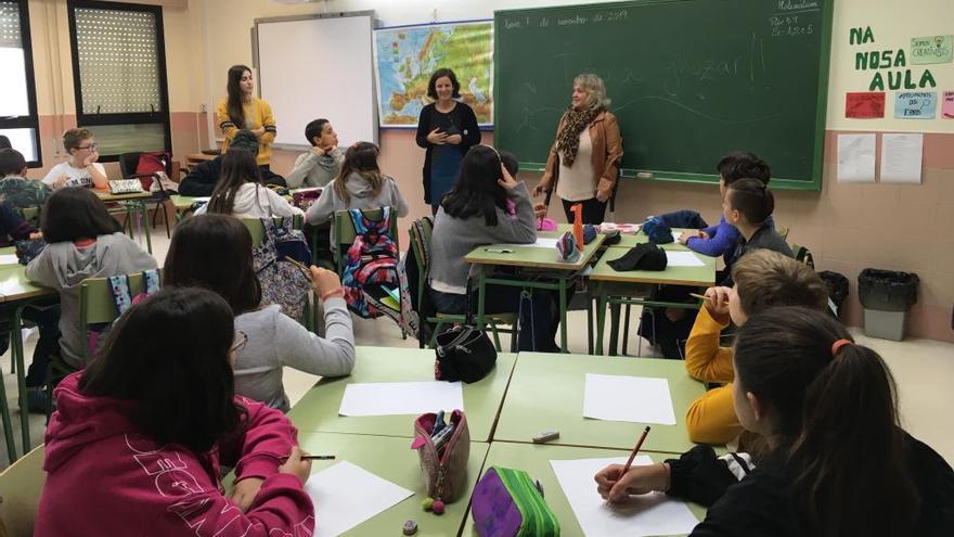 Alumnos durante el programa de educación afectivo-sexual, en Soutomaior. / FdV