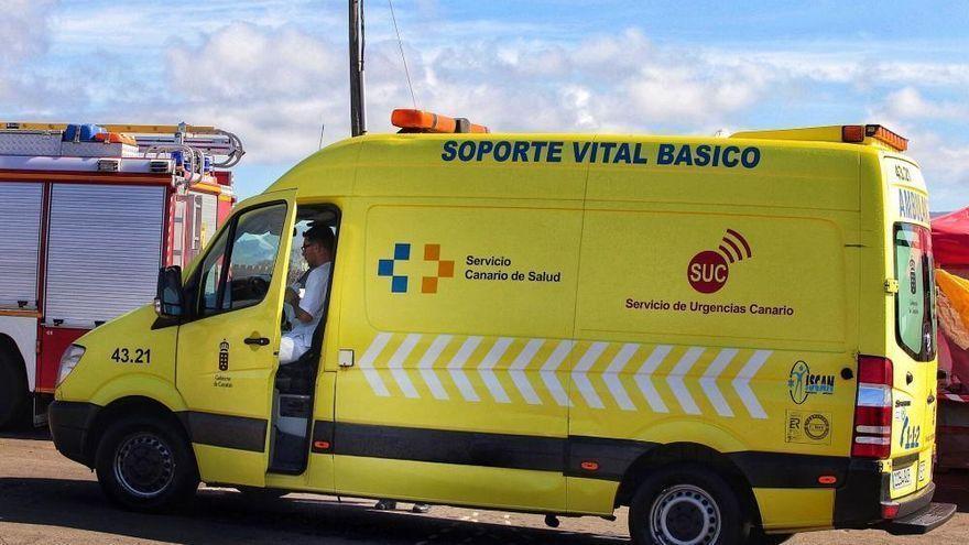 Una ambulancia del Servicio Canario de Urgencias.