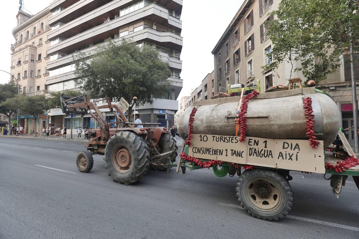 Manifestación 26J Menys Turisme, Més Vida