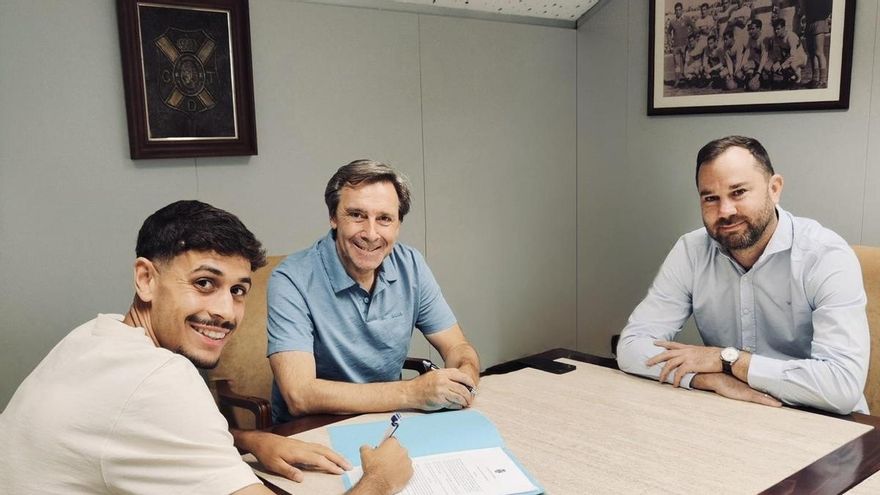 David, el canterano ejemplar: de alevín a firmar la renovación con el primer equipo hasta 2028