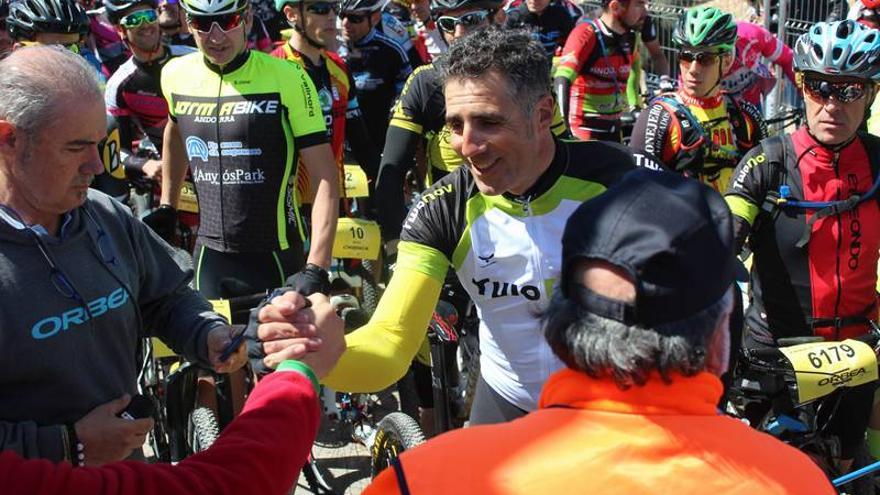 Unos 8.000 ciclistas participan en la decimosexta Orbea Monegros