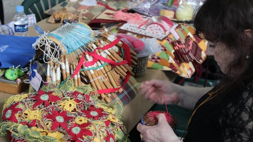 Así es el gran Encuentro de Encaje de Bolillos de Mieres