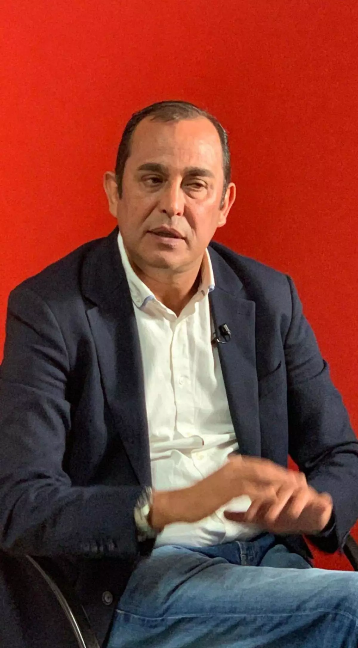Blas Acosta: «Clavijo debe ordenar a Domínguez  que anule los permisos de las tierras raras»