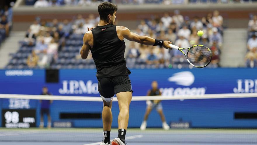 Alcaraz derrota al australiano Li Tu y pasa a la segunda ronda en el US Open