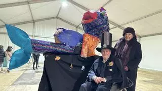 Luarca luce la sardina más solidaria: con los trabajadores de Ence y con el campo por el acuerdo de Mercosur