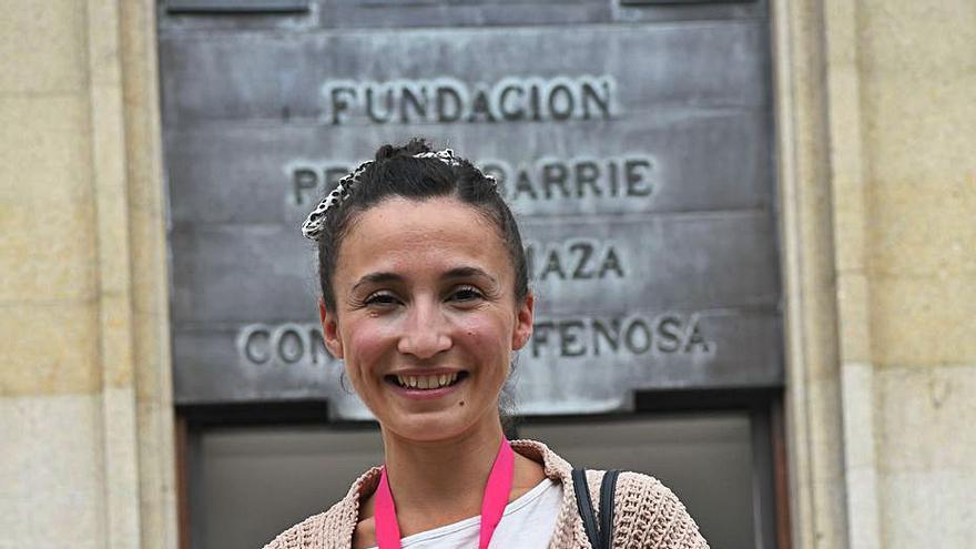 Sandra María Peñasco González, ayer, ante la Barrié.   | // CARLOS PARDELLAS