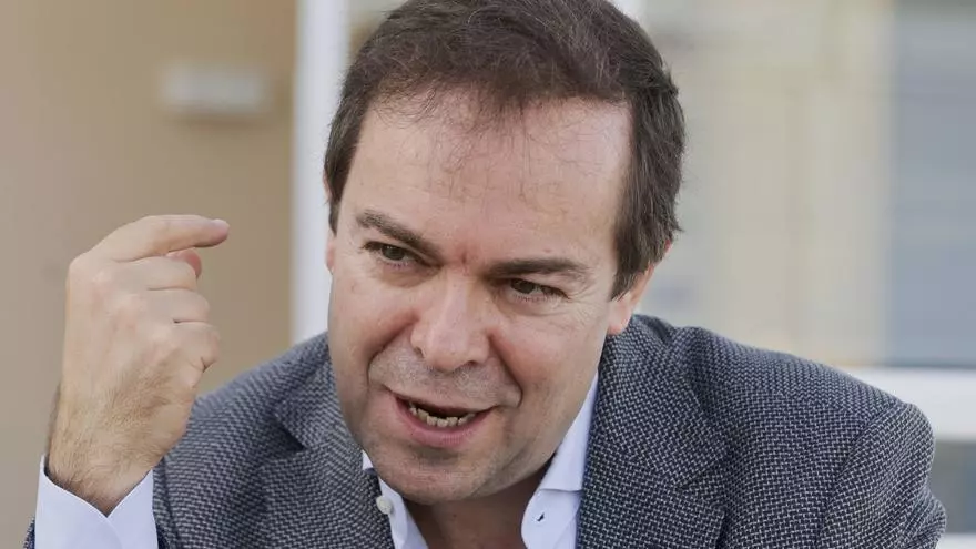 Javier Sierra: "'El plan maestro' es casi un manual para aprender a mirar el arte"