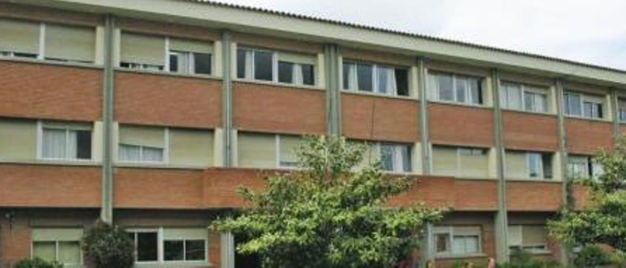 El Colegio Público Santa María de Valdellera, de Posada de Llanes.