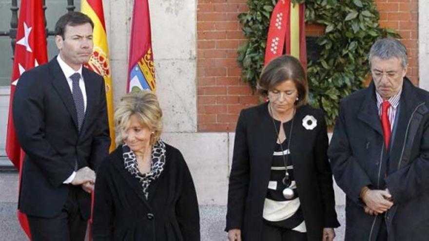 Aguirre y Botella homenajean a las víctimas del 11-M
