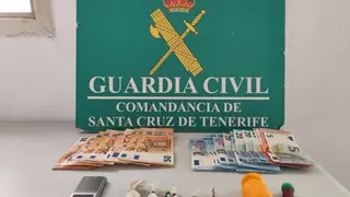 Pillado 'in fraganti' en una estación de guaguas en La Palma por tráfico de drogas