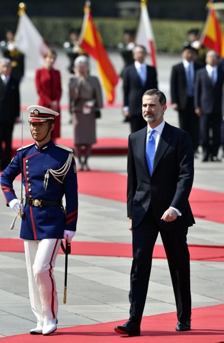 Los Reyes visitan Japón