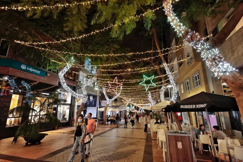 Prueba de la iluminación de Navidad de Santa Cruz